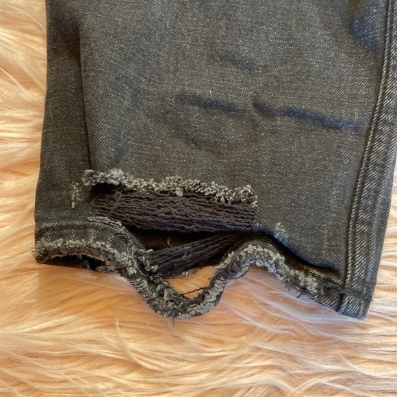 Abercrombie & Fitch The Ankle Straight Ultra High Rise Black Jeans sz 28 - Picture 11 of 11